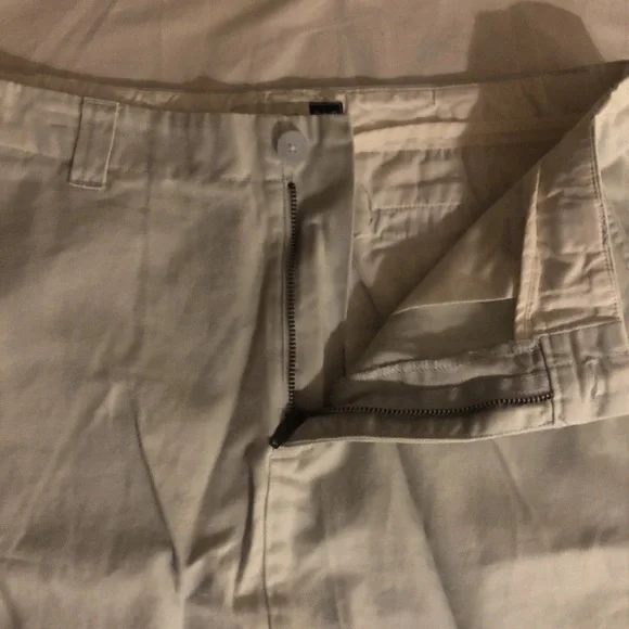 90s Vtg Gap Womens 8 Clean Cut Beige Khaki Knee Length Skirt Pockets 100% Cotton - Picture 3 of 5